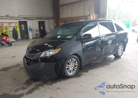 2017 Toyota Sienna Xle 8 Passenger from USA, damaged, VIN 5TDYZ3DC5HS774719